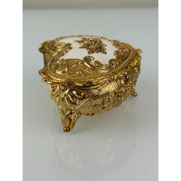 Gold & White Heart Metal Trinket Box Hinged Made in Japan Rose Floral VTG READ - Picture 9 of 16
